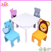 Table et quatre chaises avec motif animal (WO8G089)